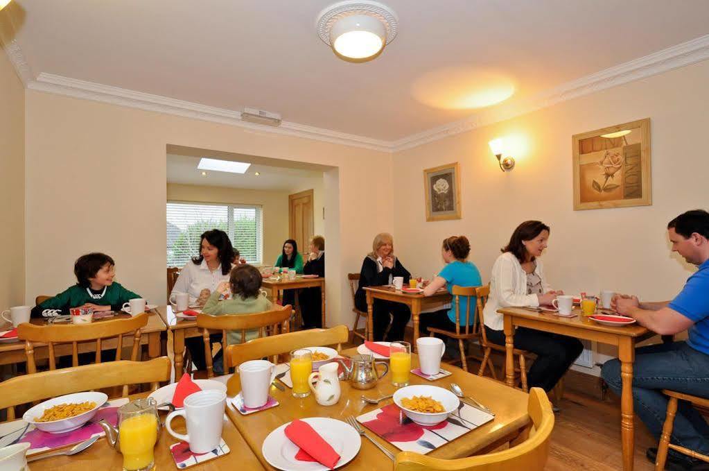 Amber Lodge Budget Accommodation غالواي المظهر الخارجي الصورة